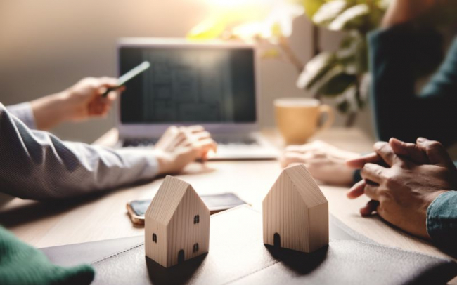 Как агентство недвижимости ускорило работу с заявками на 70% с помощью Vakas-tools
